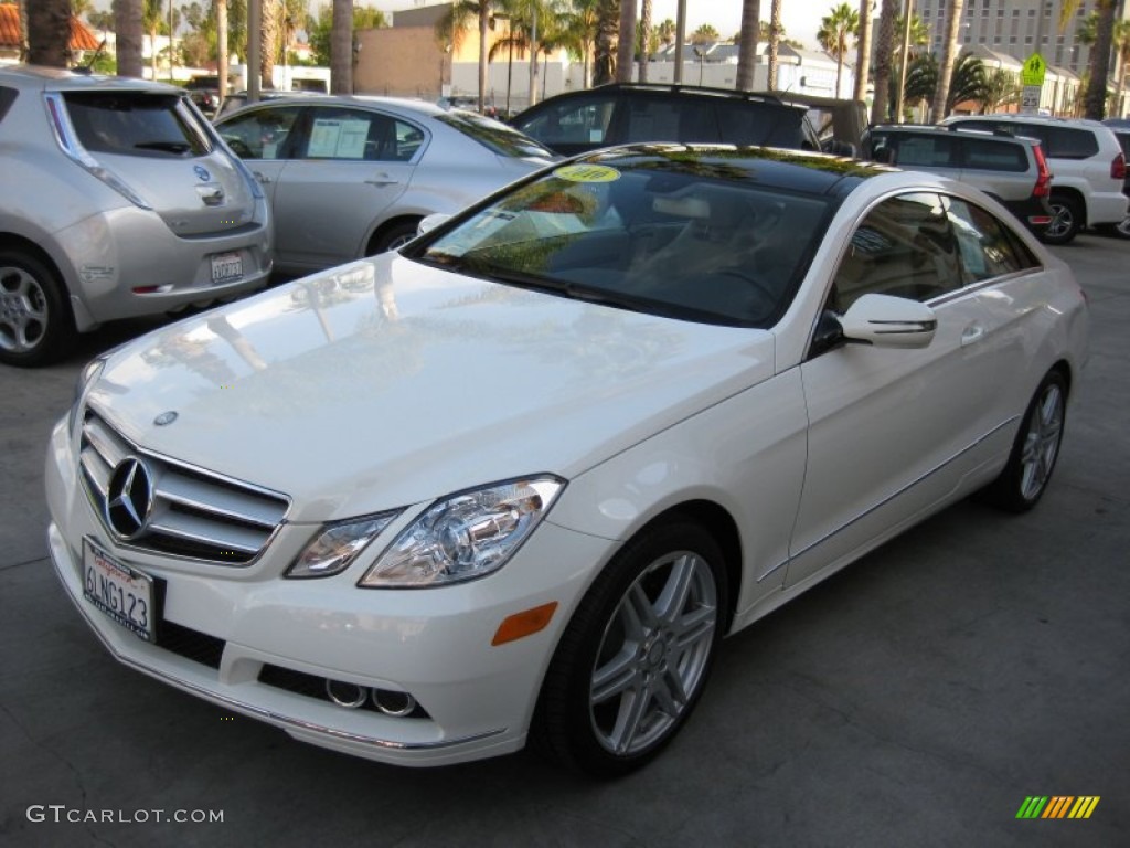 2010 E 350 Coupe - Arctic White / Almond Beige photo #5