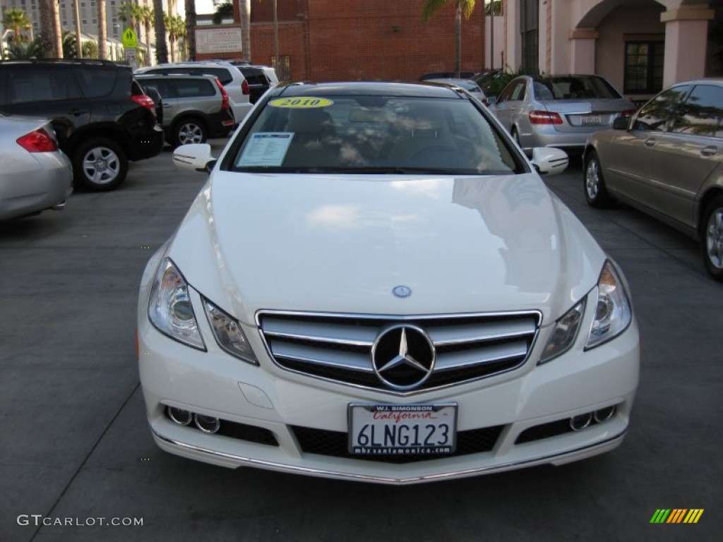 2010 E 350 Coupe - Arctic White / Almond Beige photo #6