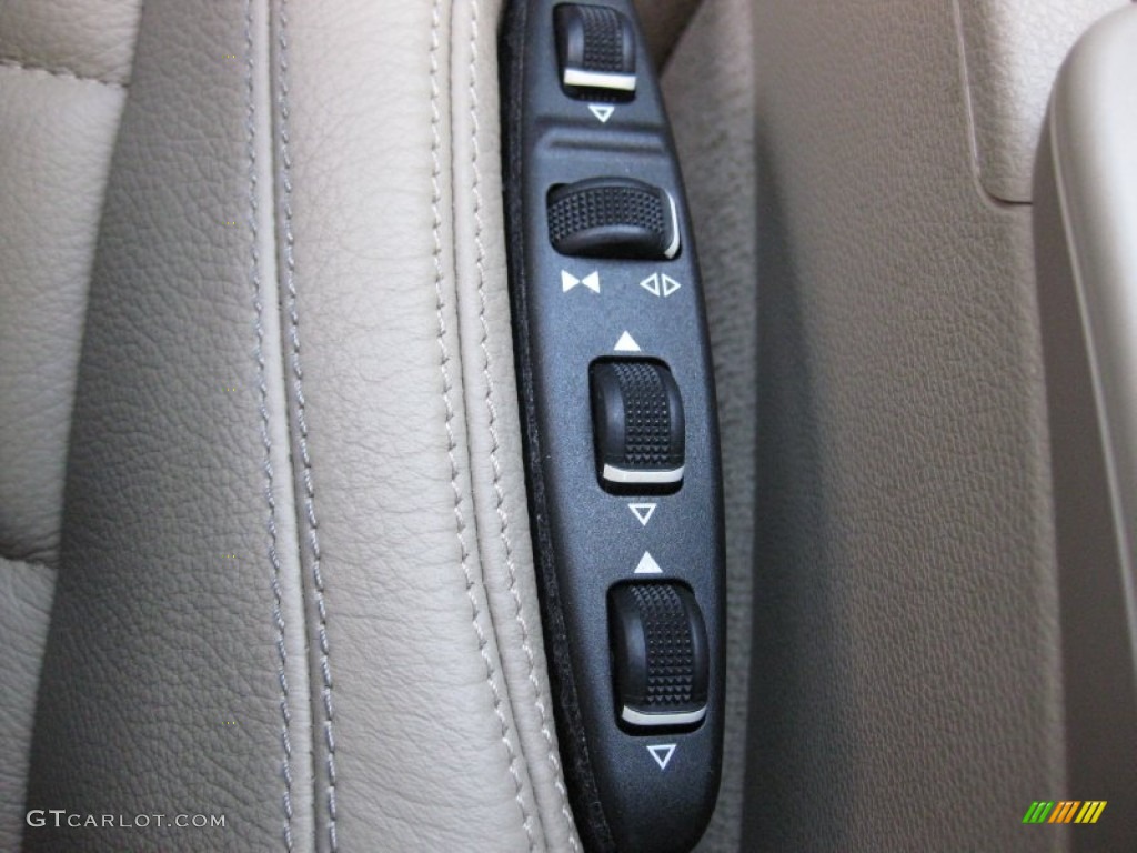 2010 E 350 Coupe - Arctic White / Almond Beige photo #17