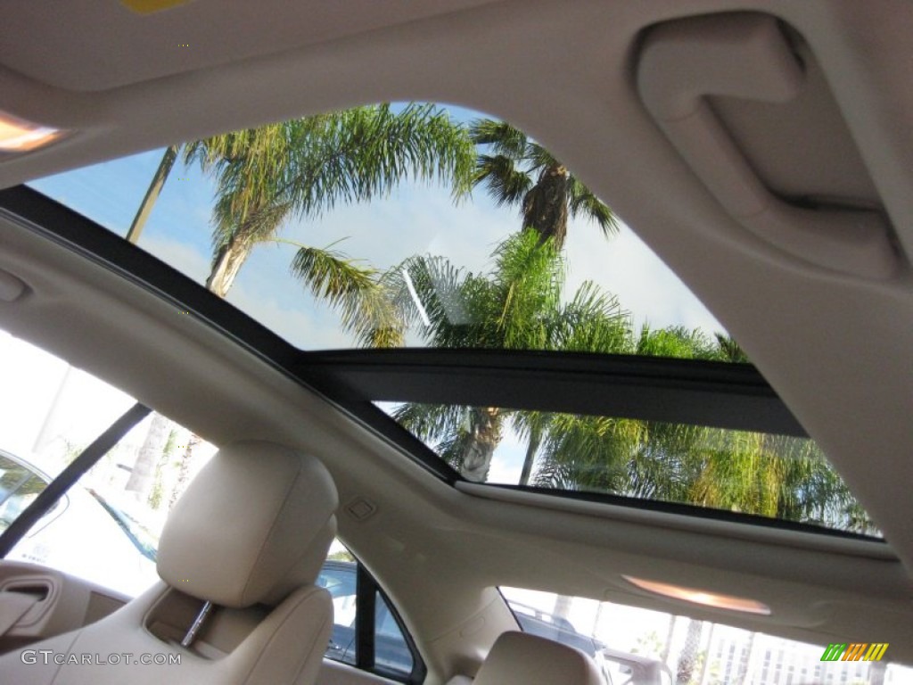 2010 E 350 Coupe - Arctic White / Almond Beige photo #23