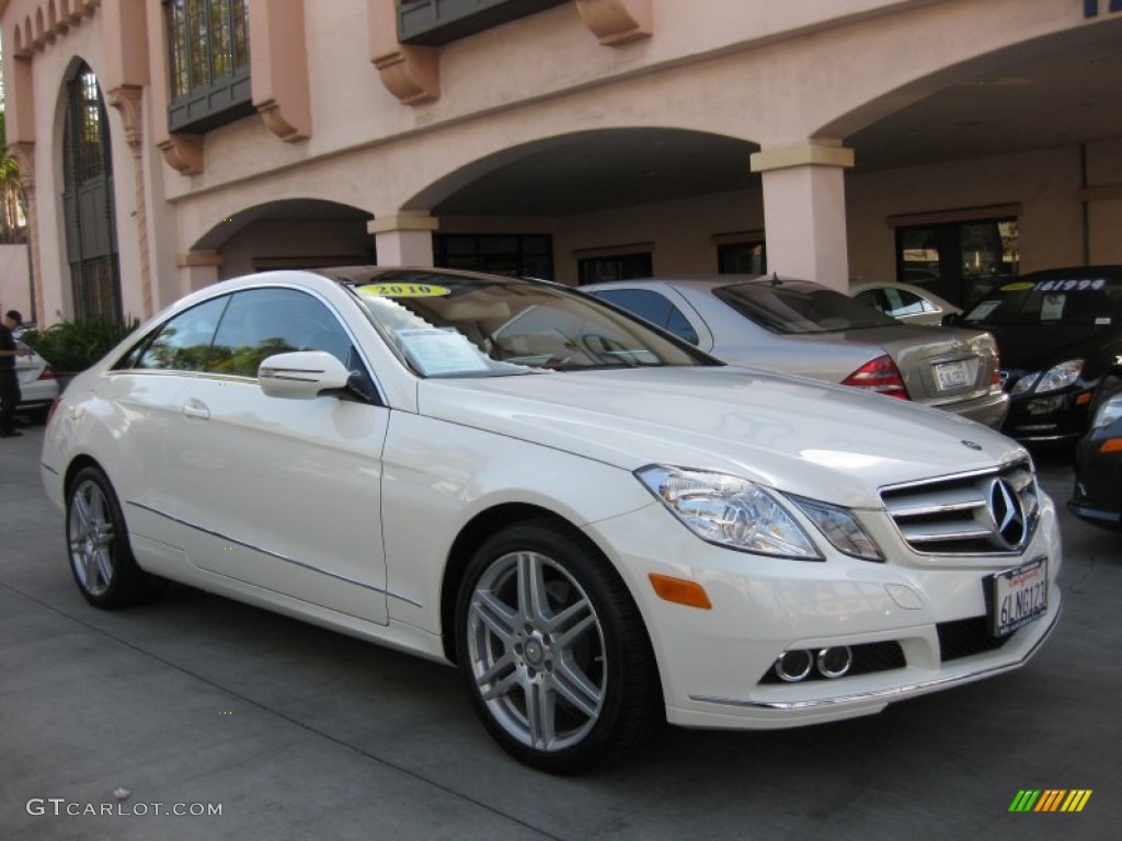 2010 E 350 Coupe - Arctic White / Almond Beige photo #26