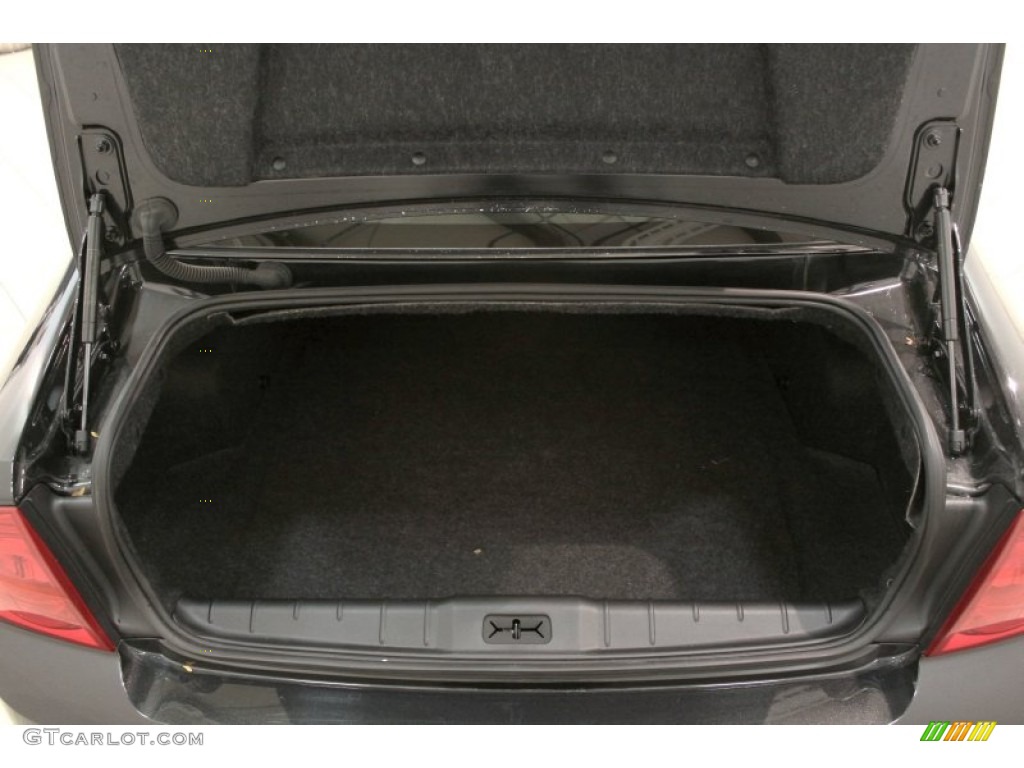 2011 Chevrolet Malibu LT Trunk Photo #72576733