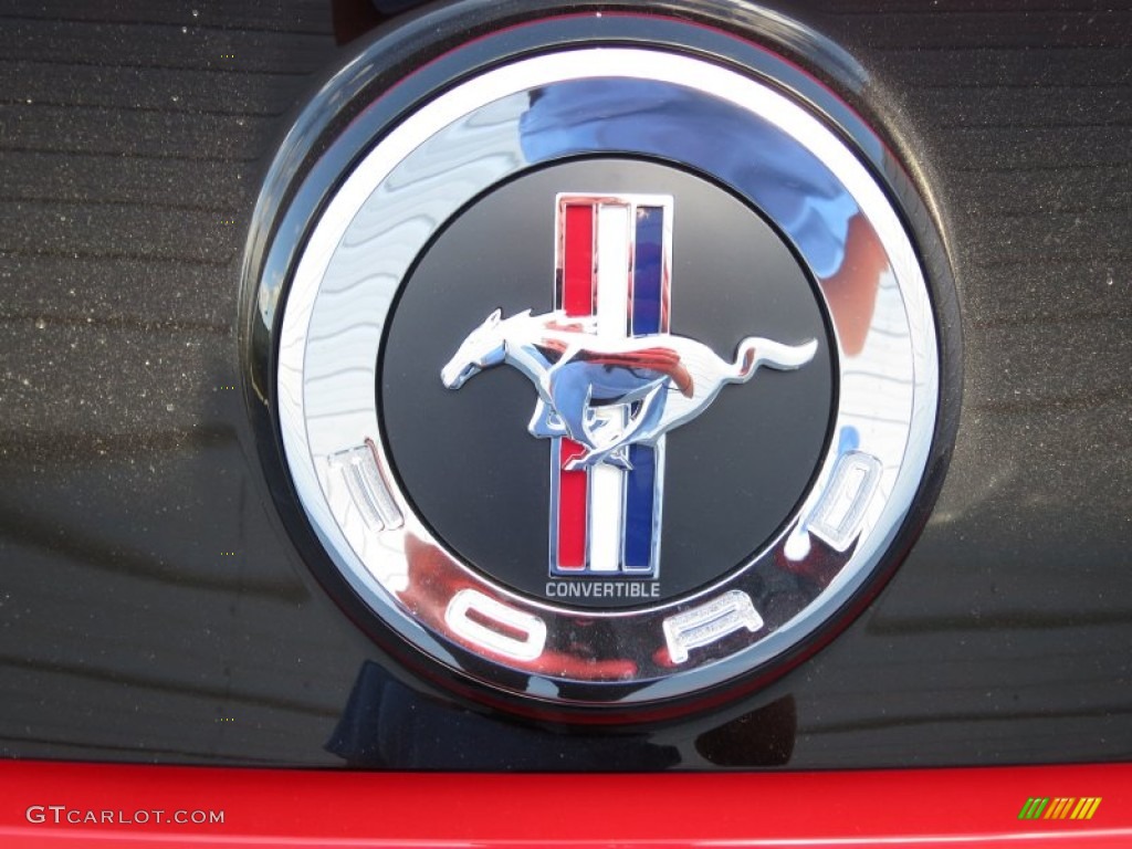 2013 Mustang V6 Convertible - Race Red / Charcoal Black photo #13