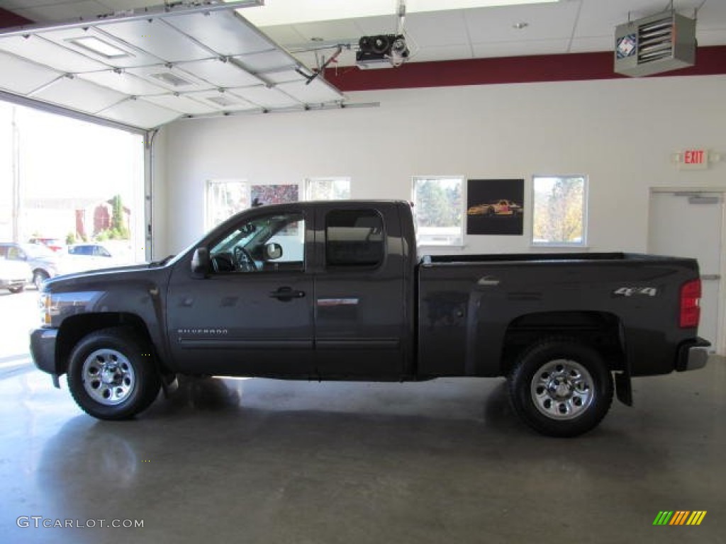 2010 Silverado 1500 LS Extended Cab 4x4 - Taupe Gray Metallic / Dark Titanium photo #2