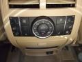 Sand Beige Metallic - GL 550 4Matic Photo No. 40