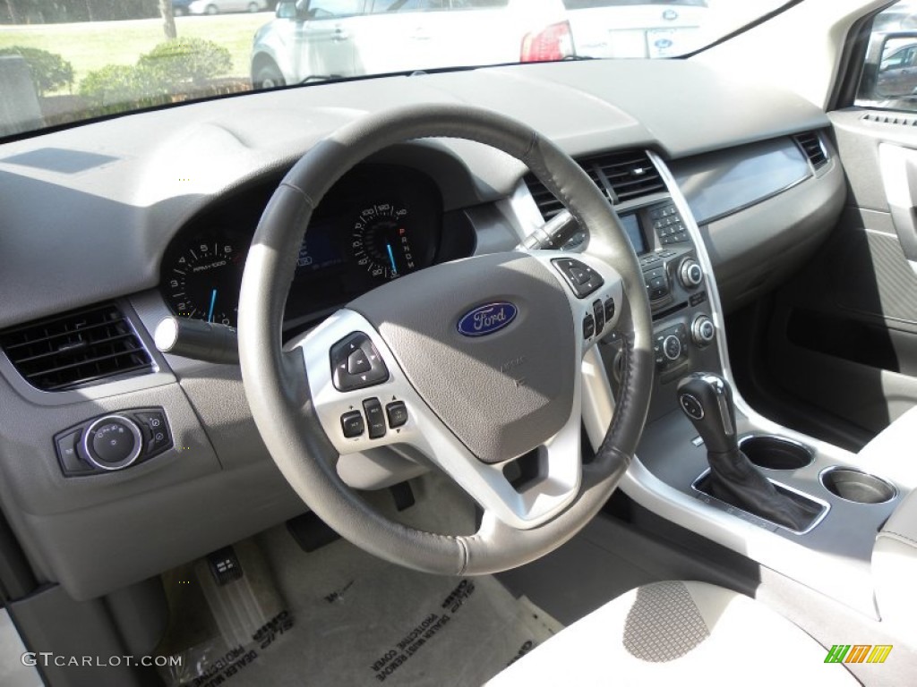 2012 Edge SEL - White Platinum Metallic Tri-Coat / Medium Light Stone photo #4