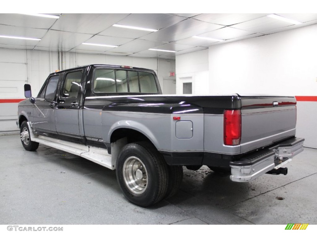 Black 1997 Ford F350 XLT Crew Cab Dually Exterior Photo #72582396