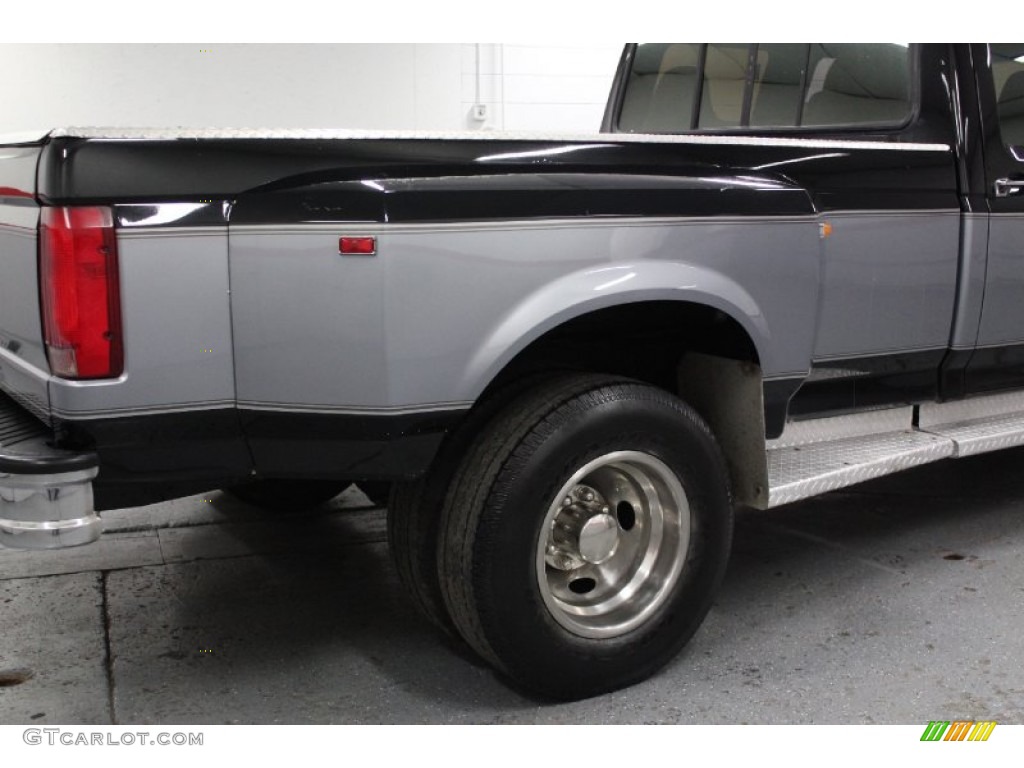 1997 F350 XLT Crew Cab Dually - Black / Opal Grey photo #22