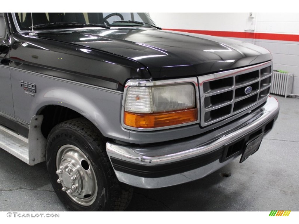 1997 F350 XLT Crew Cab Dually - Black / Opal Grey photo #30