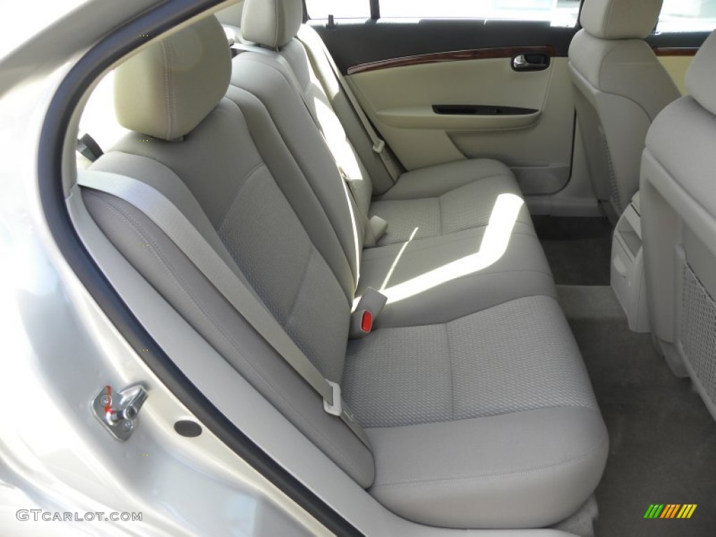 2009 Aura XE - Gold Mist Metallic / Tan photo #10