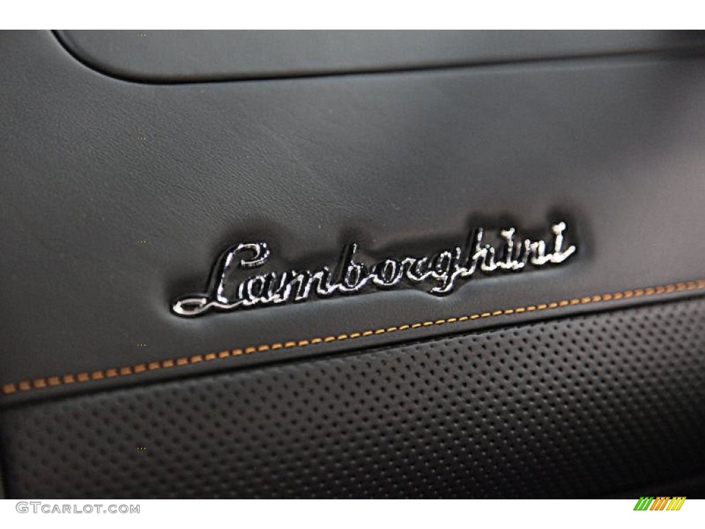 2010 Lamborghini Gallardo LP560-4 Spyder Marks and Logos Photos