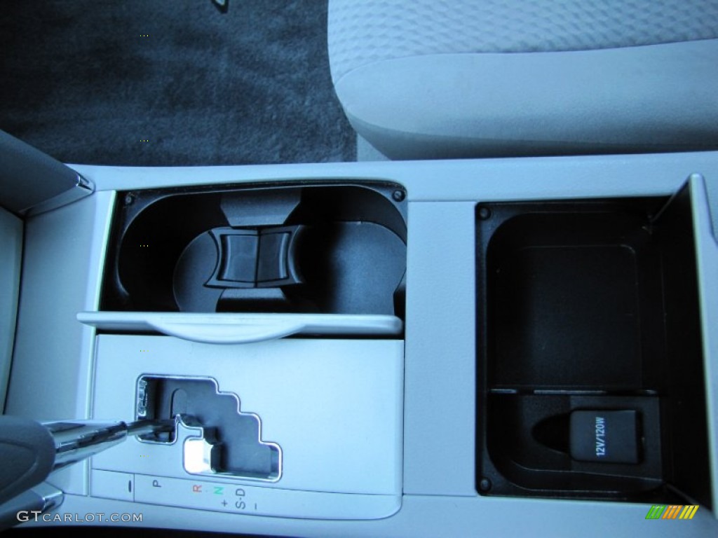 2011 Camry XLE - Super White / Ash photo #21