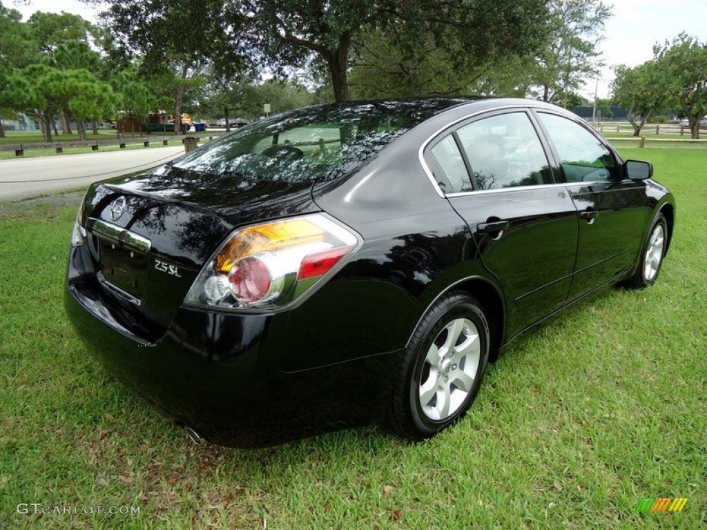 2009 Altima 2.5 SL - Super Black / Charcoal photo #4