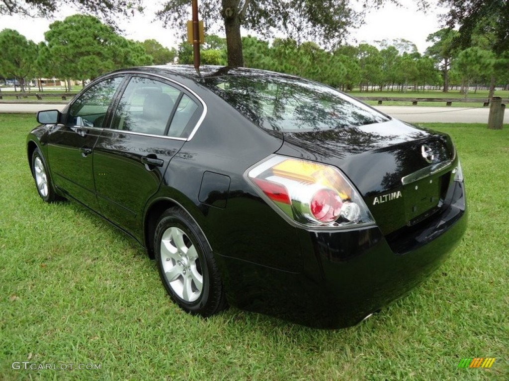 2009 Altima 2.5 SL - Super Black / Charcoal photo #7