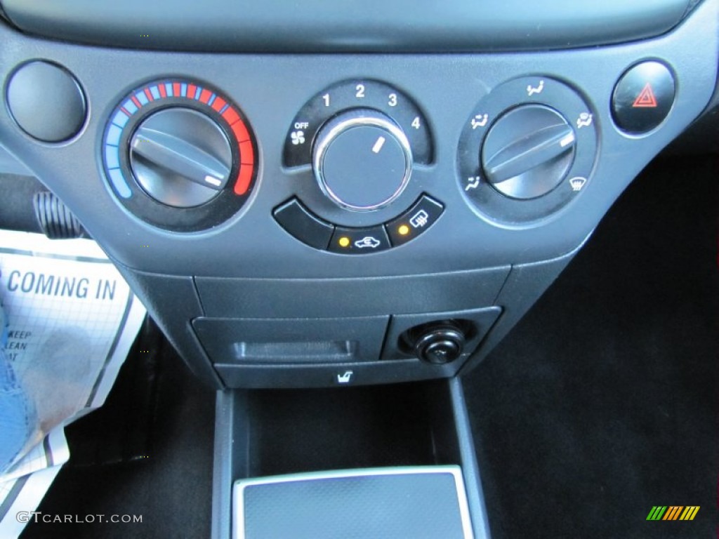 2010 Aveo Aveo5 LS - Medium Gray / Charcoal photo #16