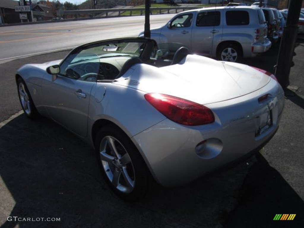 2006 Solstice Roadster - Cool Silver / Steel/Sand photo #5