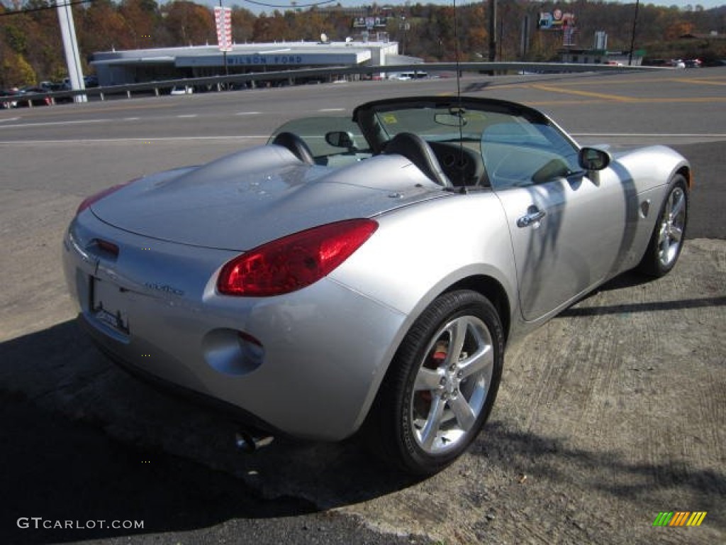 2006 Solstice Roadster - Cool Silver / Steel/Sand photo #7