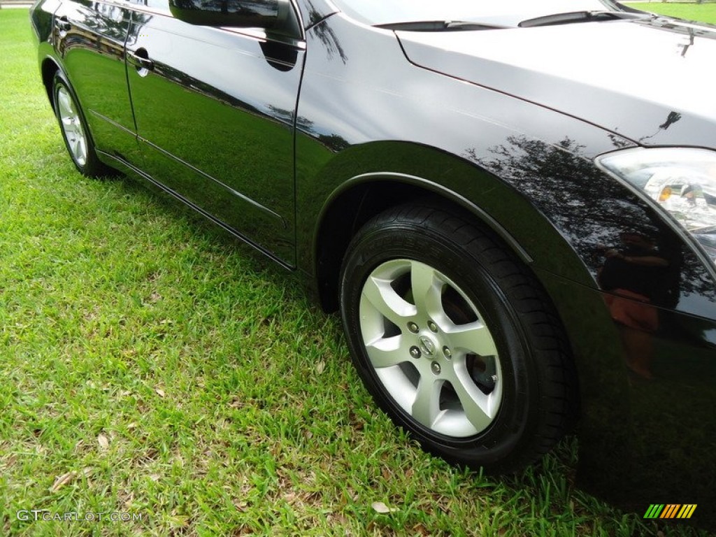 2009 Altima 2.5 SL - Super Black / Charcoal photo #28