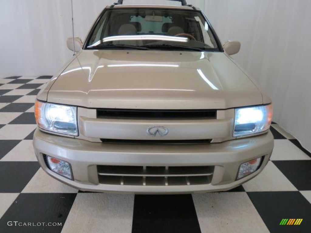 2001 QX4  - Tuscan Beige Metallic / Stone Beige photo #2