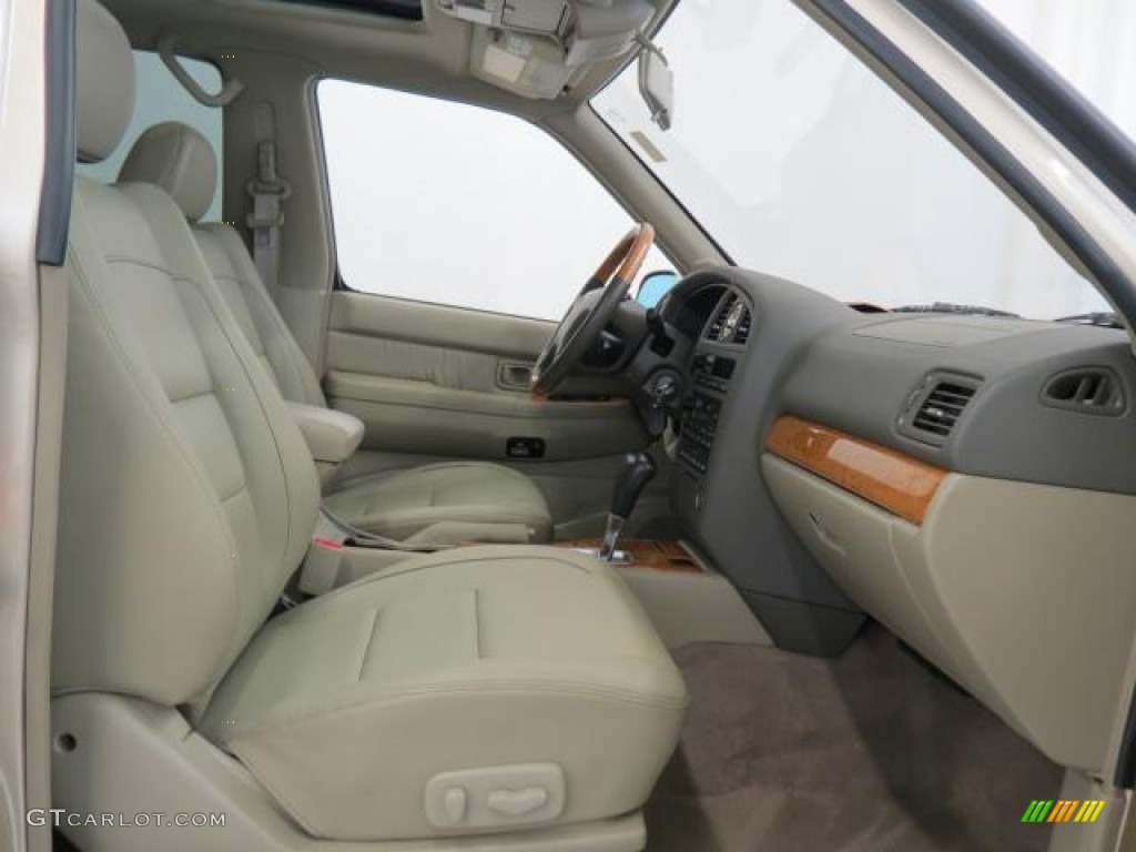 2001 QX4  - Tuscan Beige Metallic / Stone Beige photo #24