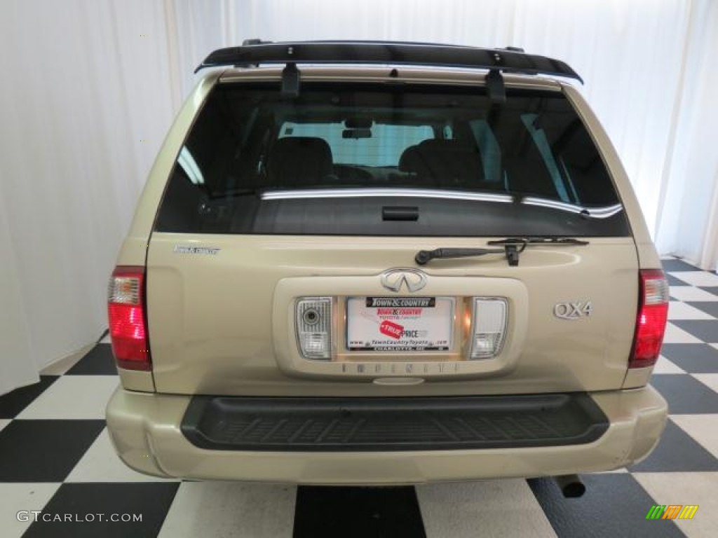 2001 QX4  - Tuscan Beige Metallic / Stone Beige photo #29