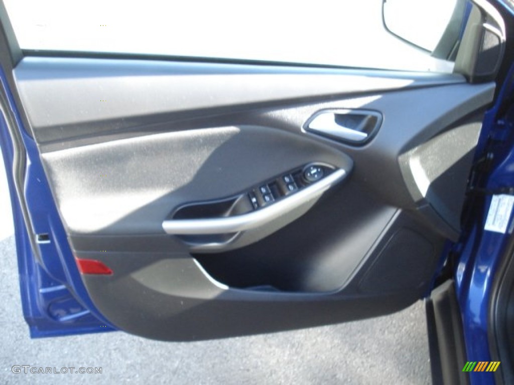 2012 Focus SEL Sedan - Sonic Blue Metallic / Charcoal Black photo #12