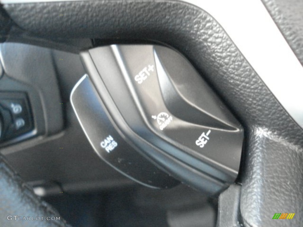 2012 Focus SEL Sedan - Sonic Blue Metallic / Charcoal Black photo #23