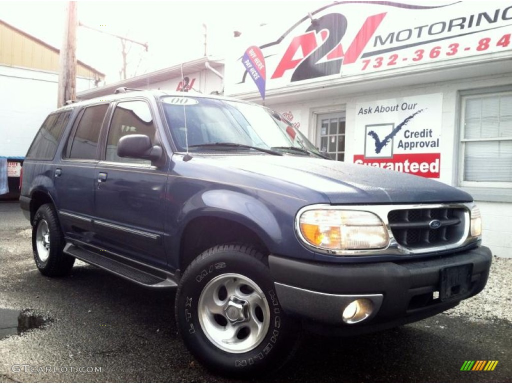 2000 Explorer XLT 4x4 - Medium Wedgewood Blue Metallic / Medium Prairie Tan photo #1