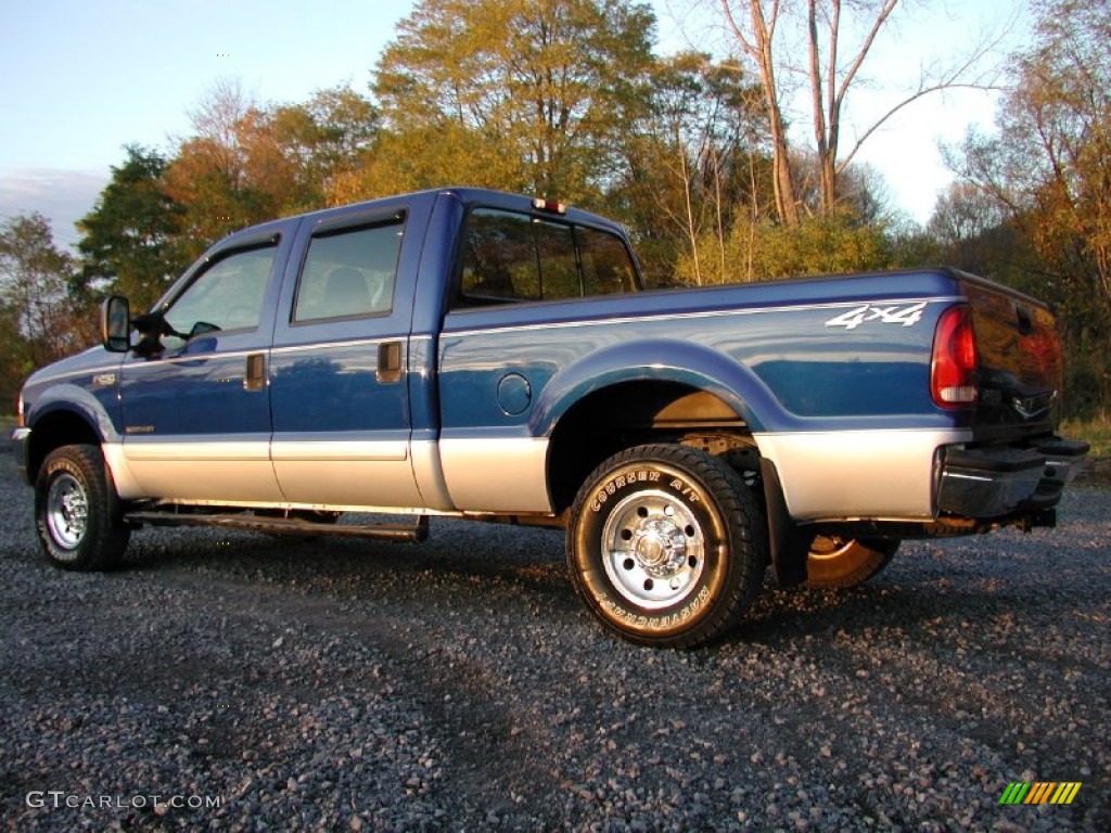 2003 F250 Super Duty XLT Crew Cab 4x4 - Sonic Blue Metallic / Medium Flint Grey photo #7