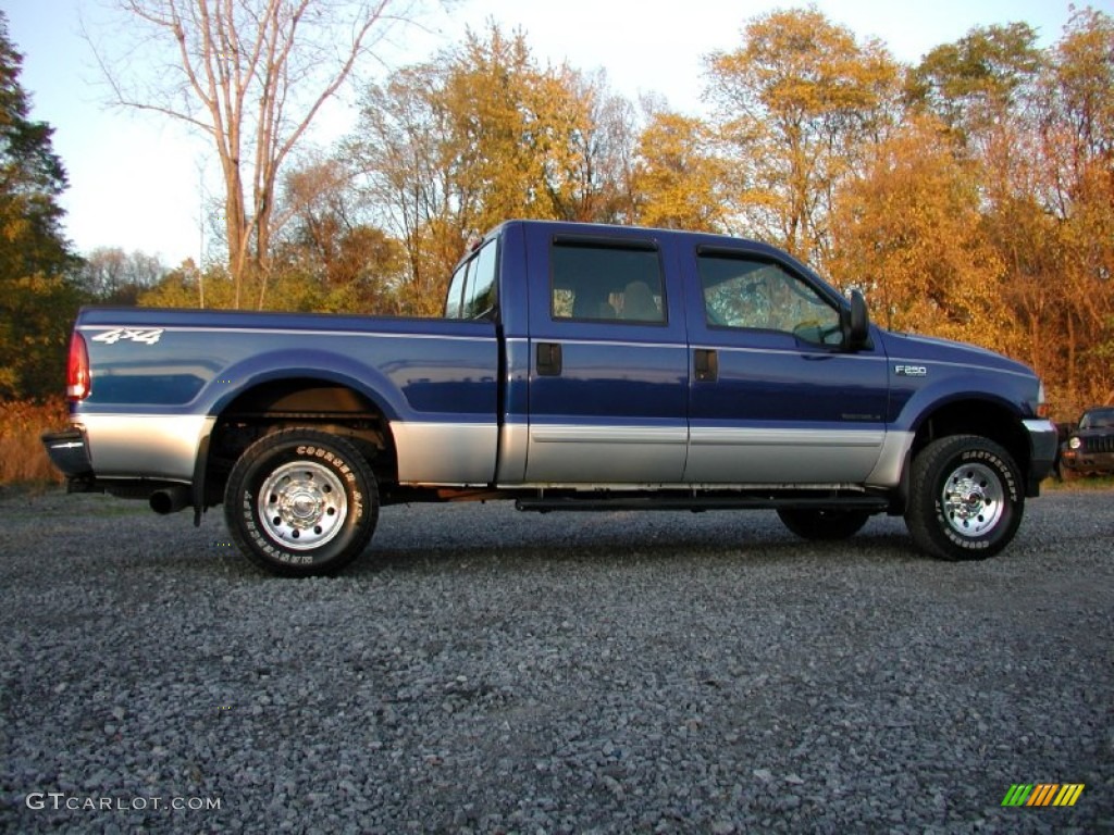 2003 F250 Super Duty XLT Crew Cab 4x4 - Sonic Blue Metallic / Medium Flint Grey photo #15