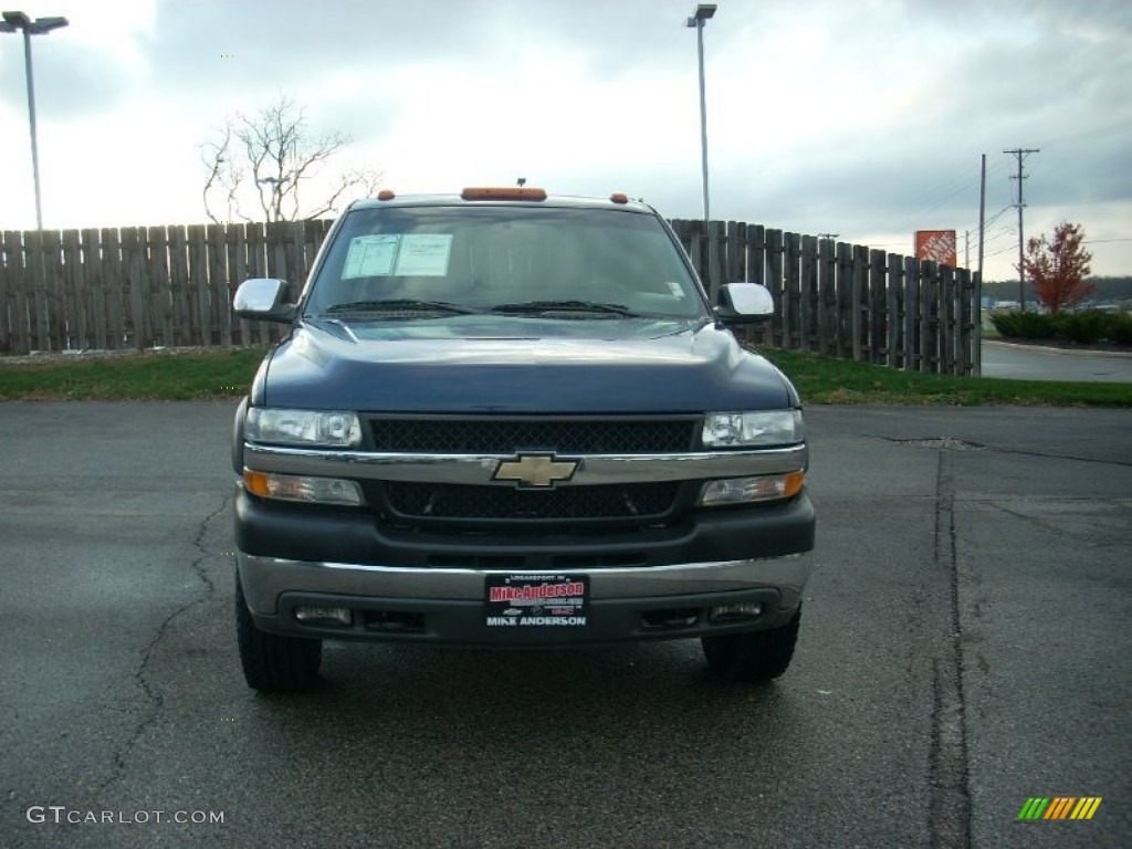 2002 Silverado 2500 LS Regular Cab 4x4 - Indigo Blue Metallic / Graphite photo #17