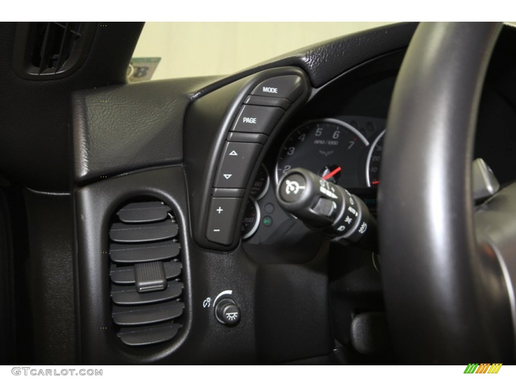2008 Chevrolet Corvette Coupe Controls Photo #72599851