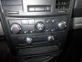 Stone White - Grand Caravan SE Photo No. 11