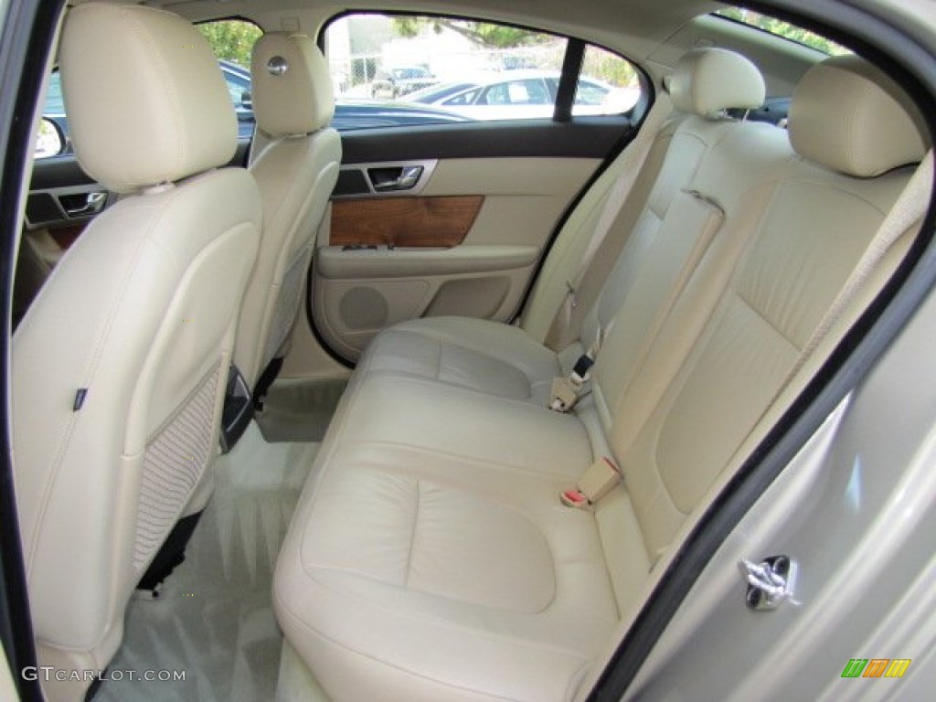 2010 Jaguar XF Sport Sedan Rear Seat Photo #72602786