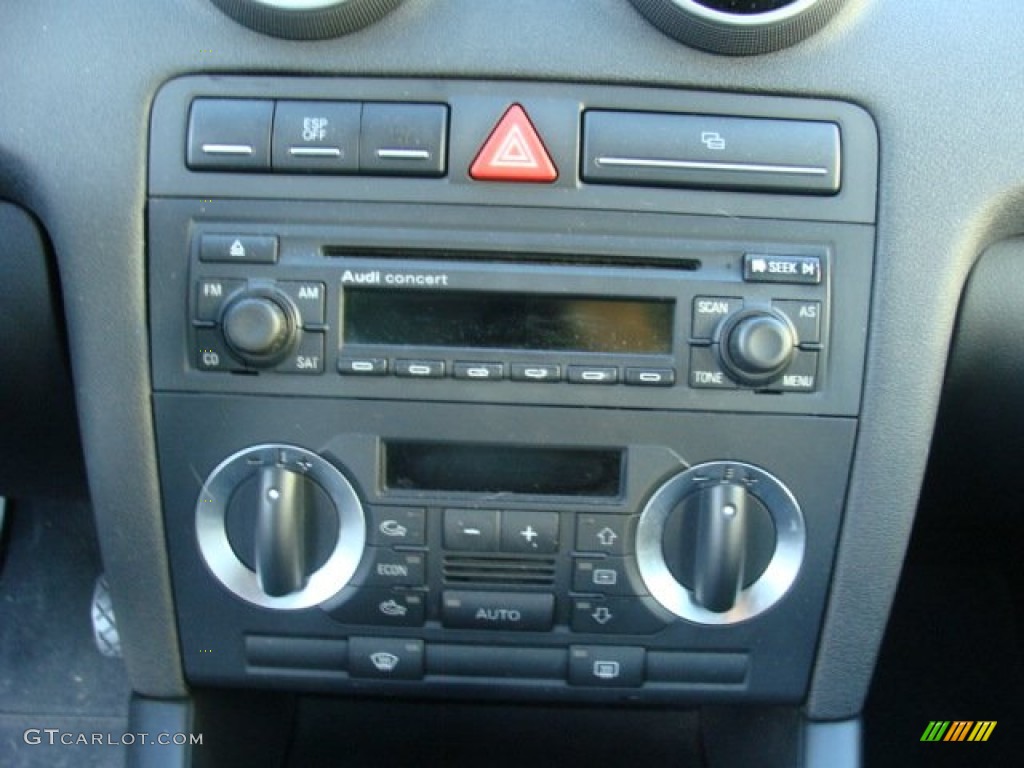 2006 Audi A3 2.0T Controls Photo #72607763