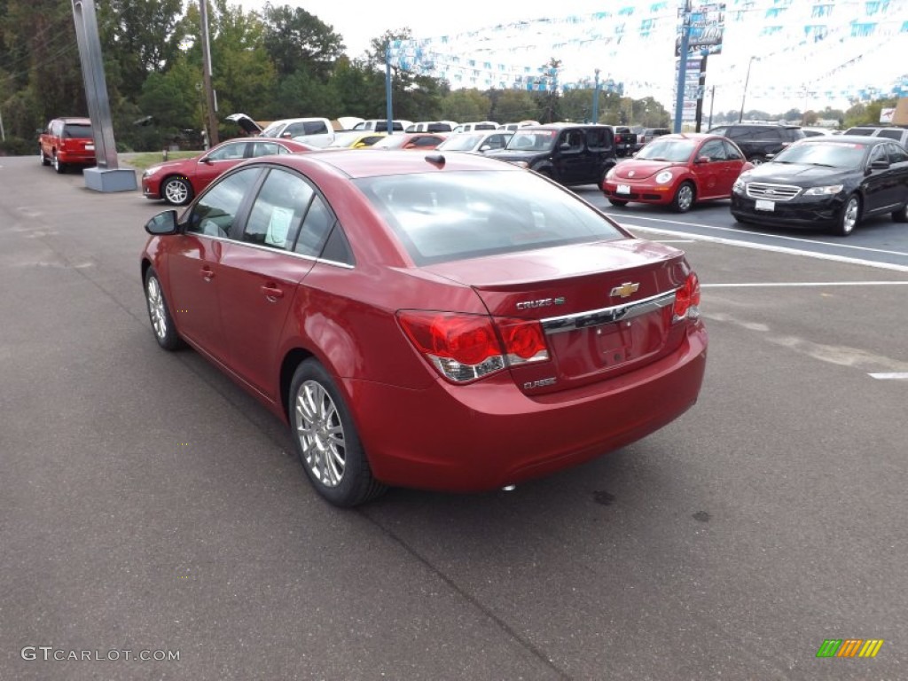 2013 Cruze ECO - Crystal Red Metallic Tintcoat / Jet Black photo #3