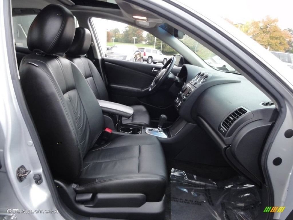 Charcoal Interior 2010 Nissan Altima 2.5 SL Photo #72611746