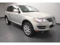 White Gold Metallic 2008 Volkswagen Touareg 2 V8