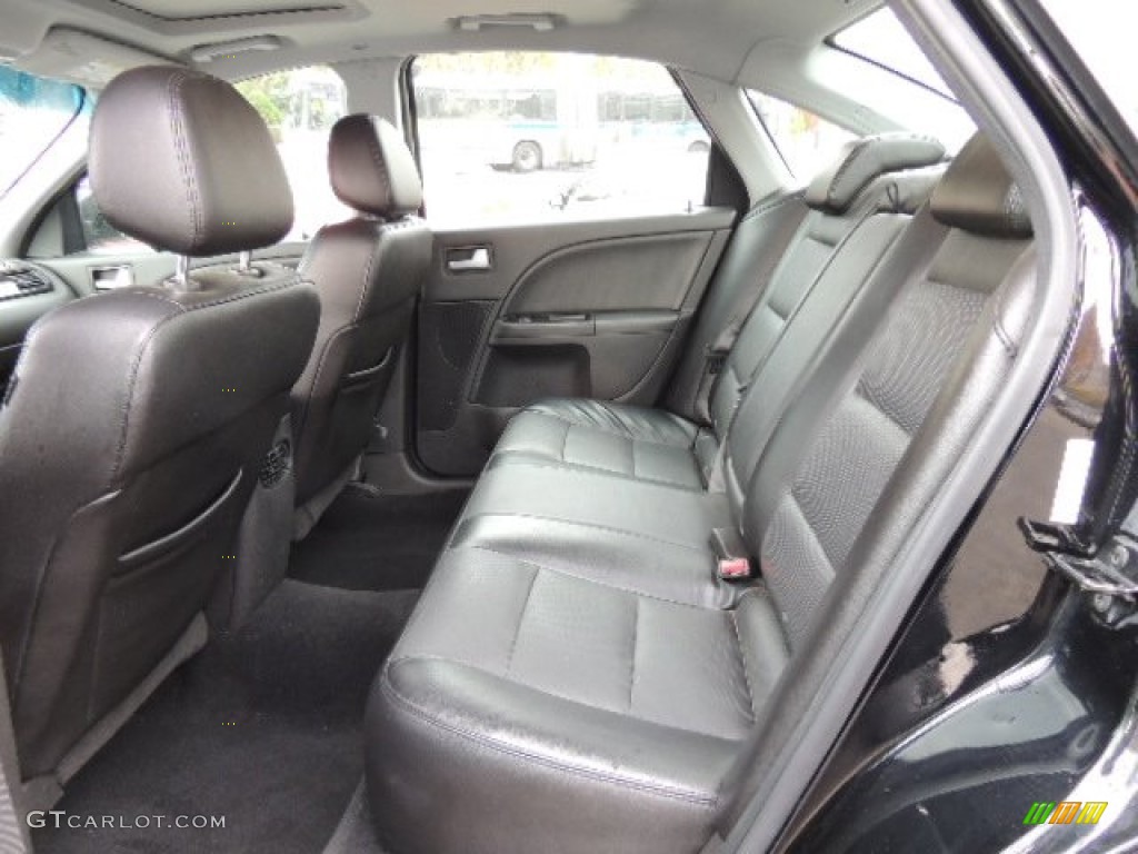 2007 Montego Premier - Black / Charcoal photo #11