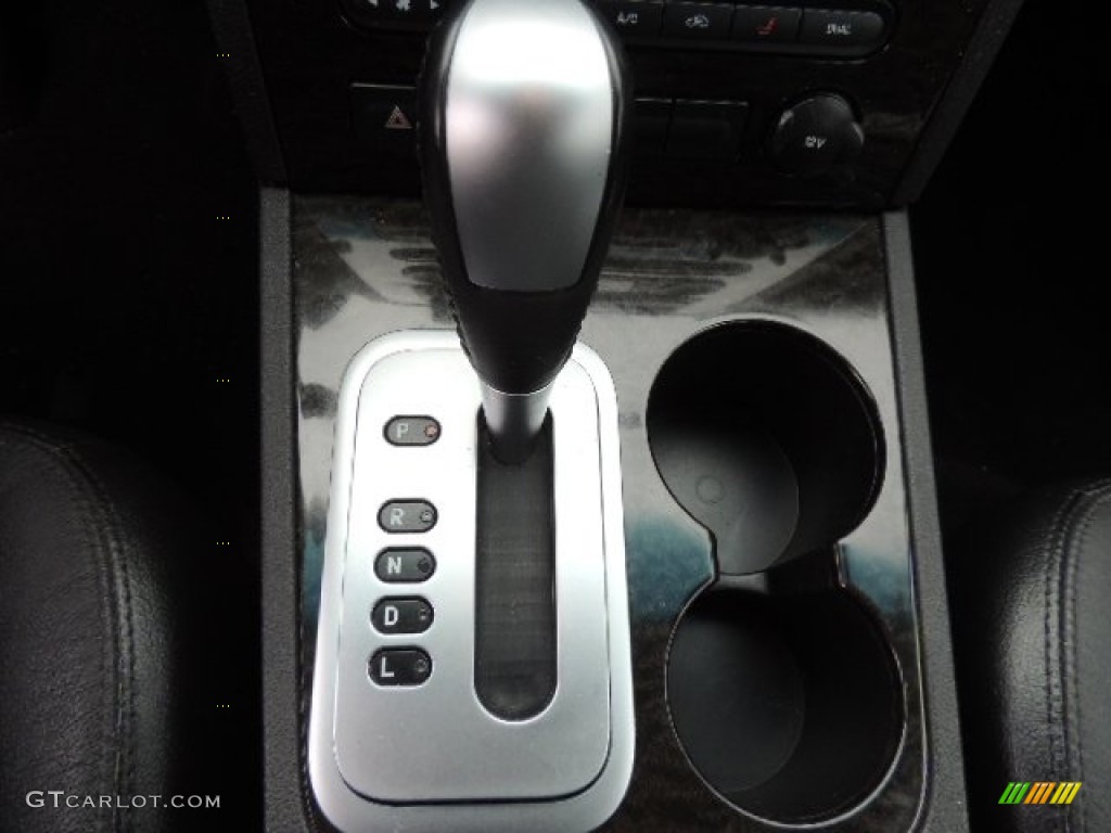 2007 Montego Premier - Black / Charcoal photo #23