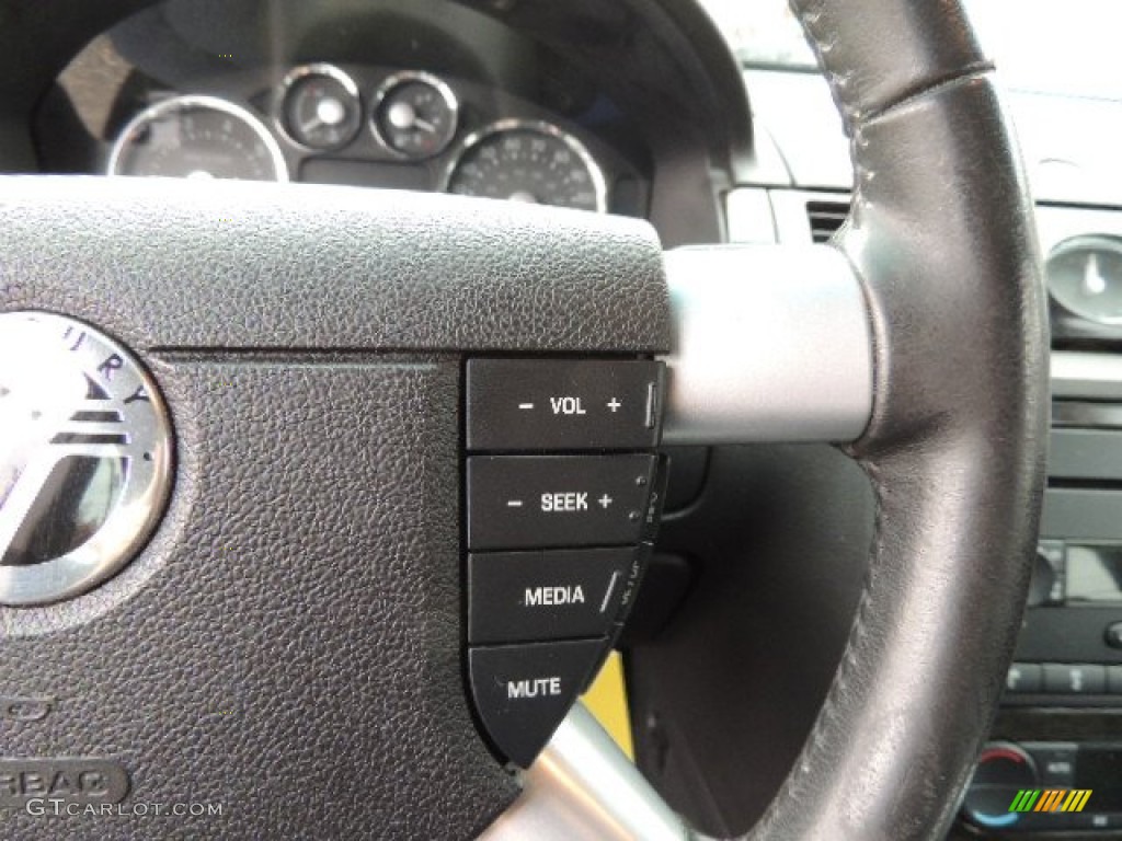 2007 Montego Premier - Black / Charcoal photo #26