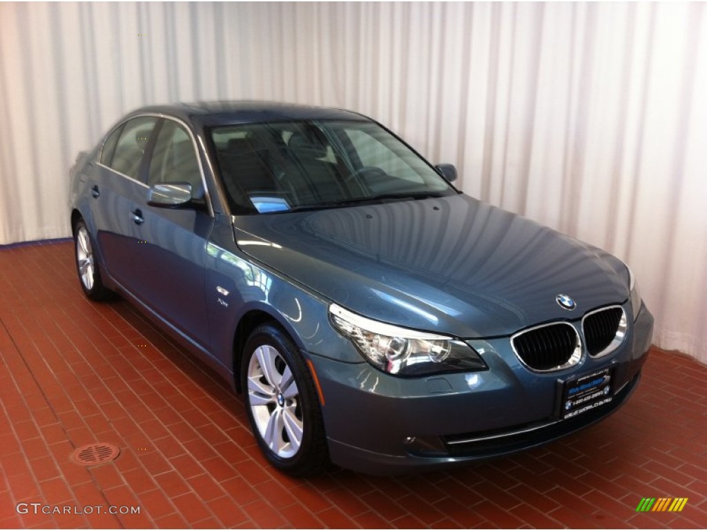 Neptune Blue Metallic 2010 BMW 5 Series 528i xDrive Sedan Exterior Photo #72614690