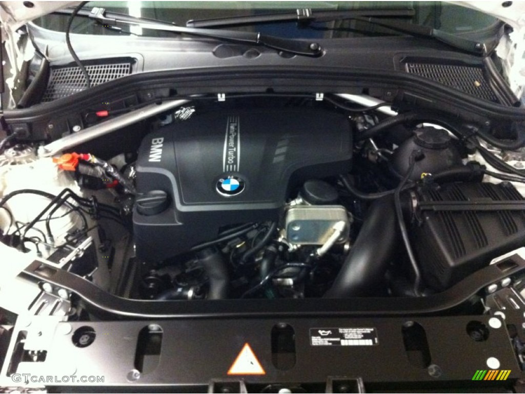 2013 X3 xDrive 28i - Alpine White / Sand Beige photo #14