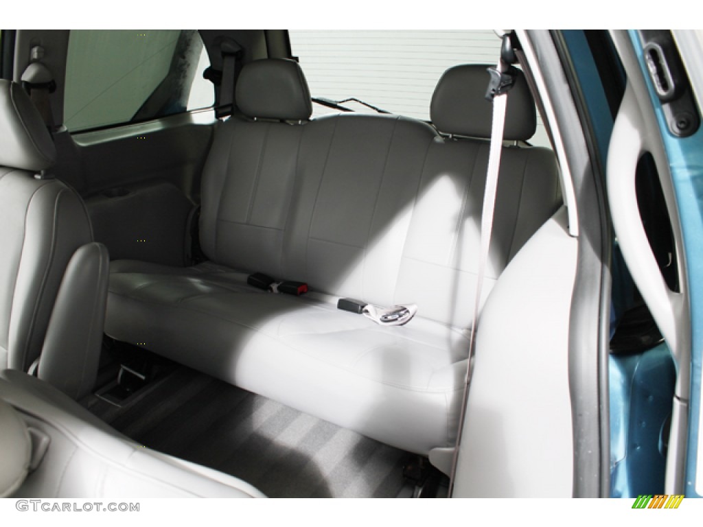 2003 Ford Windstar SEL Rear Seat Photos