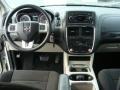 Stone White - Grand Caravan Crew Photo No. 10