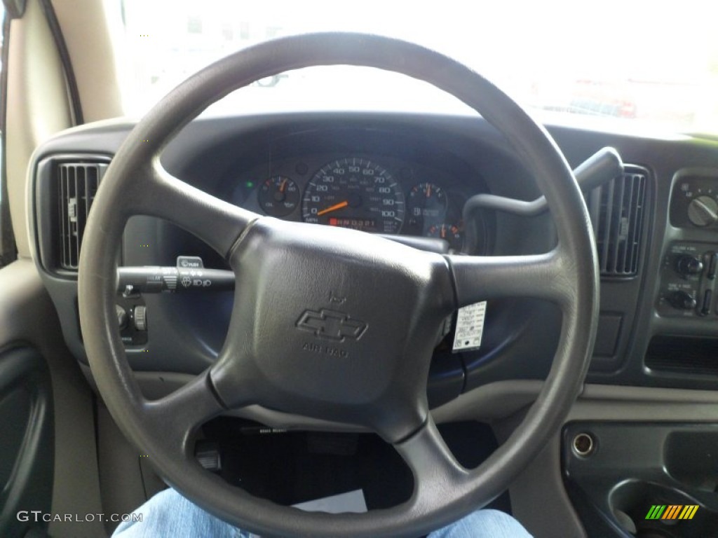 1998 Chevrolet Chevy Van G2500 Cargo Medium Gray Steering Wheel Photo #72621278