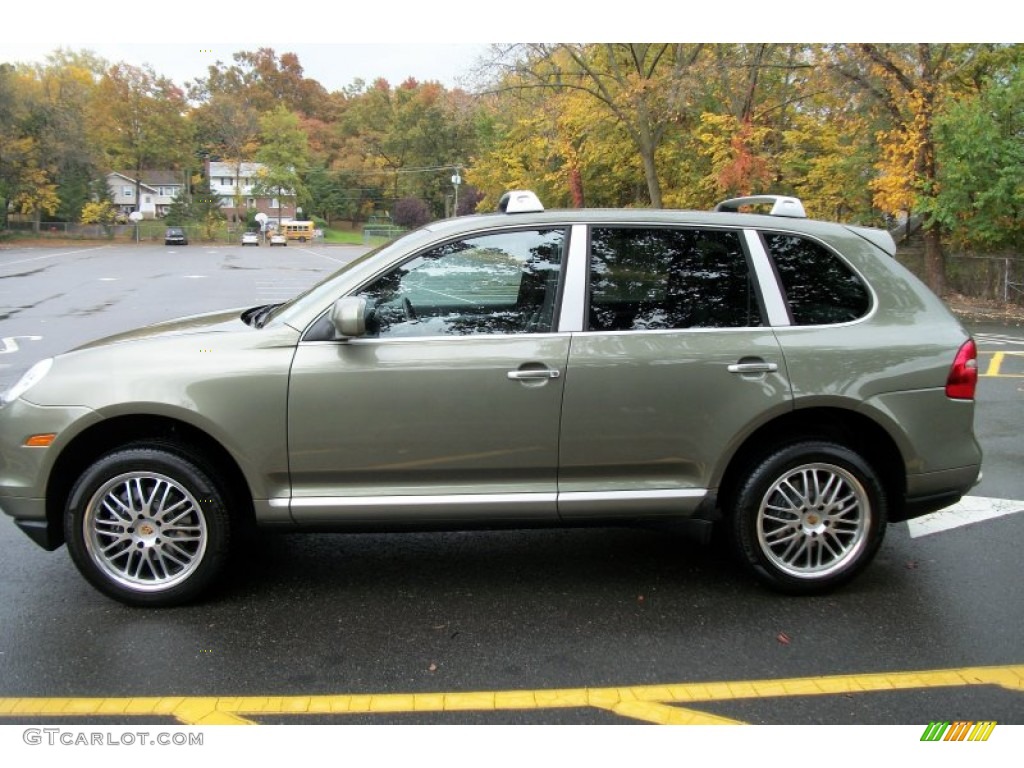 2008 Cayenne Tiptronic - Olive Green Metallic / Black photo #2