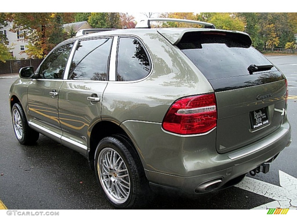 2008 Cayenne Tiptronic - Olive Green Metallic / Black photo #3