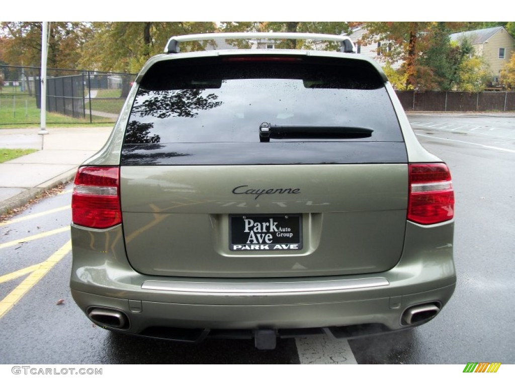 2008 Cayenne Tiptronic - Olive Green Metallic / Black photo #4