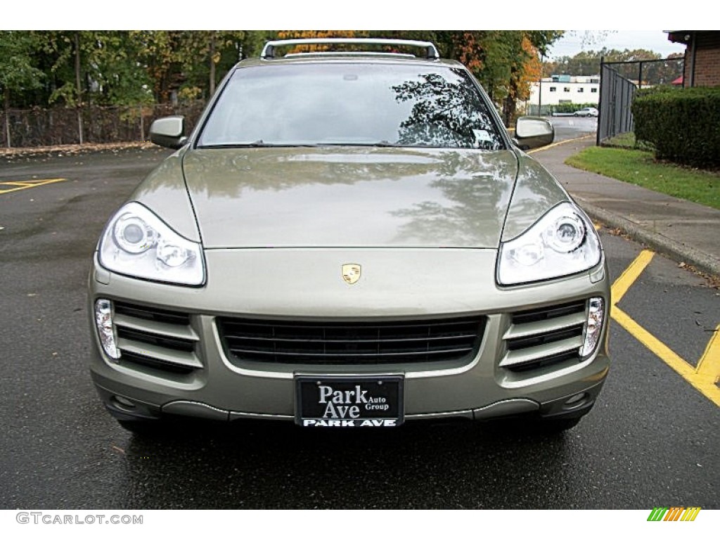 2008 Cayenne Tiptronic - Olive Green Metallic / Black photo #8